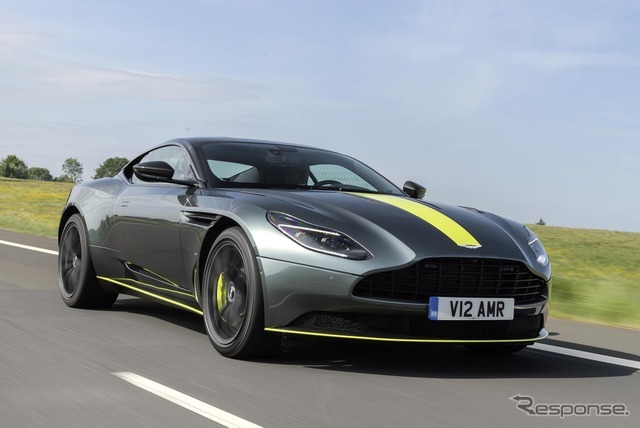 アストンマーティン DB11 AMR