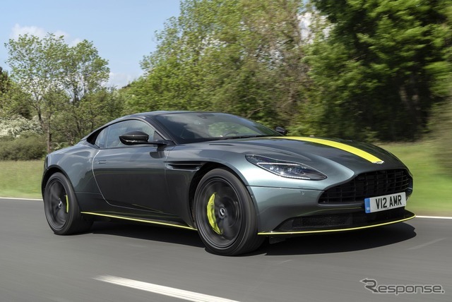 アストンマーティン DB11 AMR