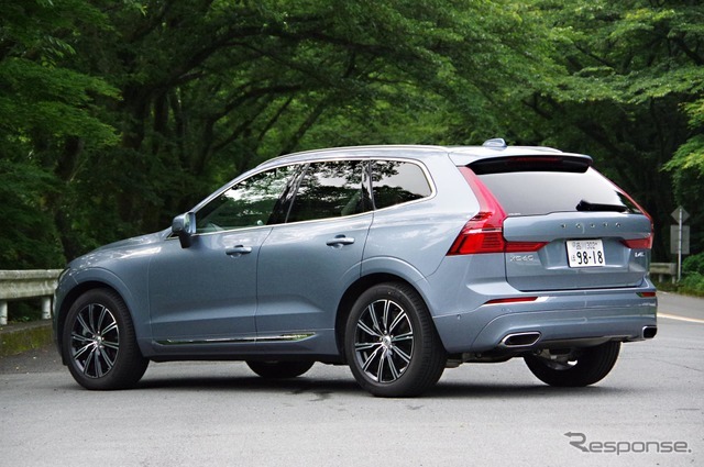 ボルボ XC60 D4 AWD Inscription