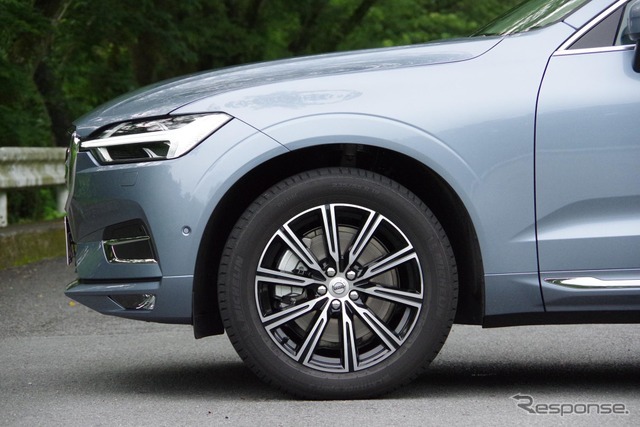 ボルボ XC60 D4 AWD Inscription