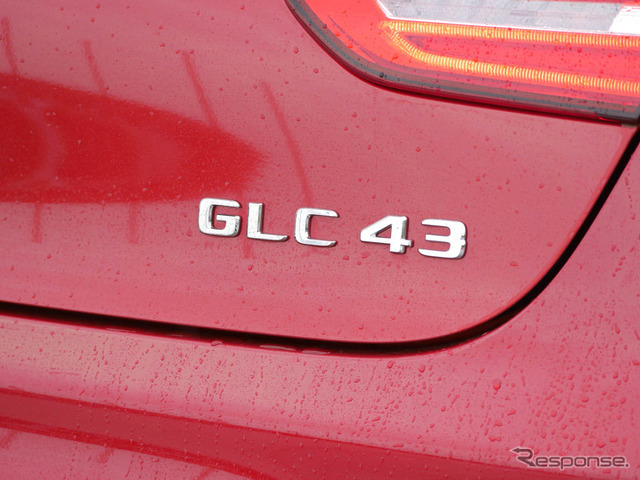 メルセデスAMG　GLC43クーペ