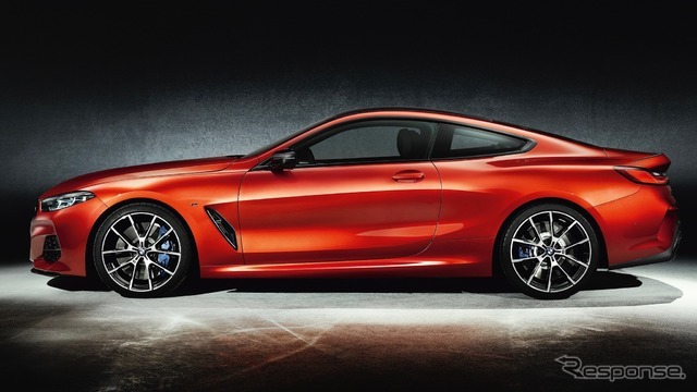 BMW8シリーズ新型のカーボンパッケージ