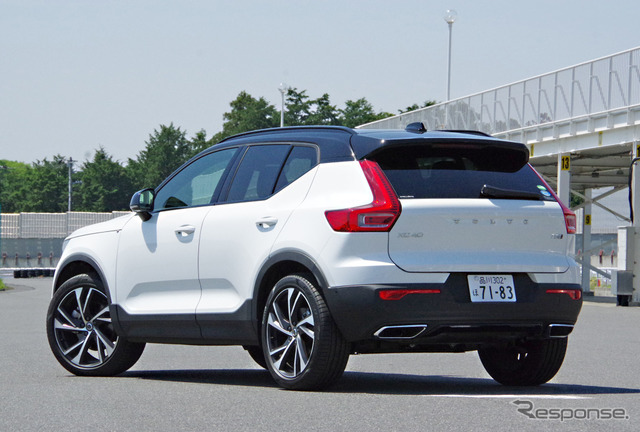 ボルボ XC40