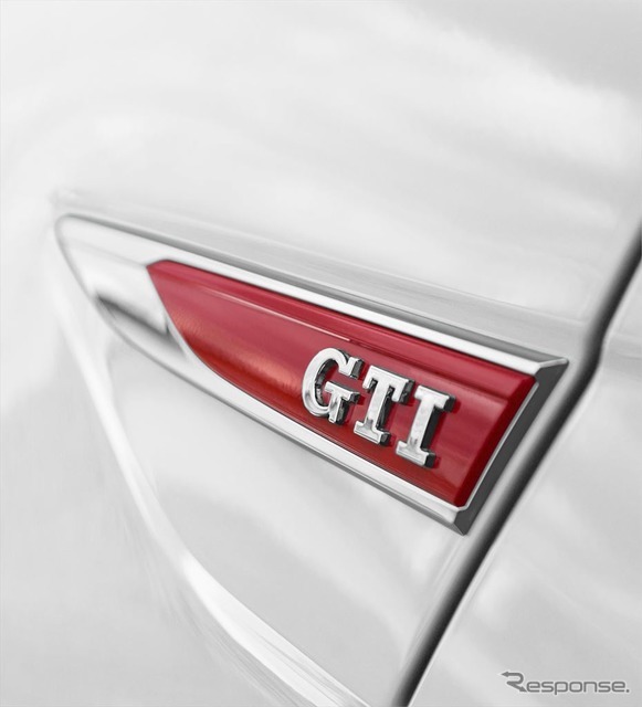 VW ポロ GTI GTIエンブレム