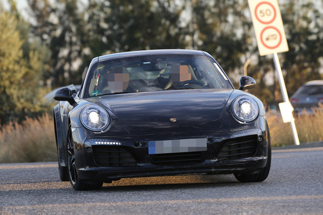 ポルシェ 911 スクープ写真