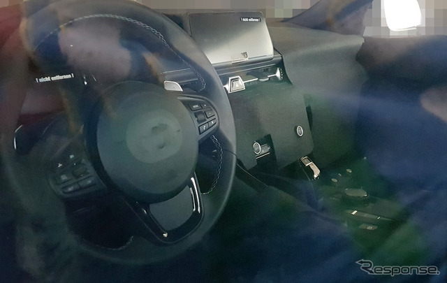 トヨタ スープラ 新型 コックピットのスクープ写真