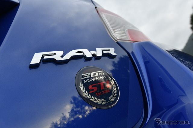 スバル WRX STI TYPE RA-R