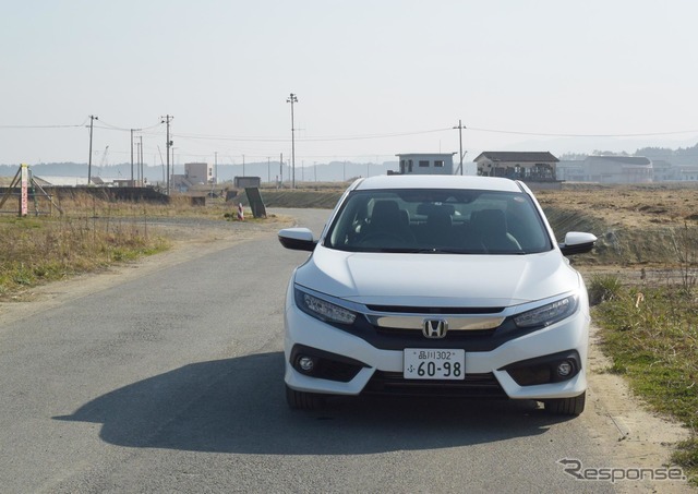 シビックセダン。福島・浪江町にて。