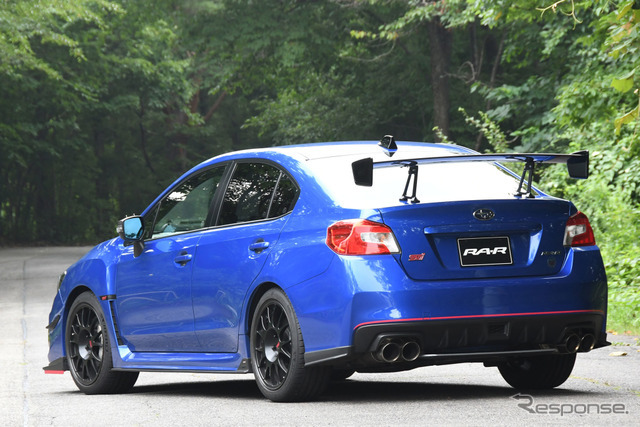 スバル WRX STI TYPE RA-R STIパフォーマンスパーツ装着車