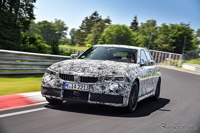 BMW 3シリーズ セダン 新型の開発プロトタイプ車