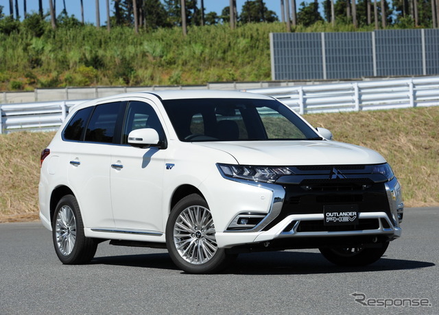 三菱 アウトランダーPHEV 改良新型（プロトタイプ）