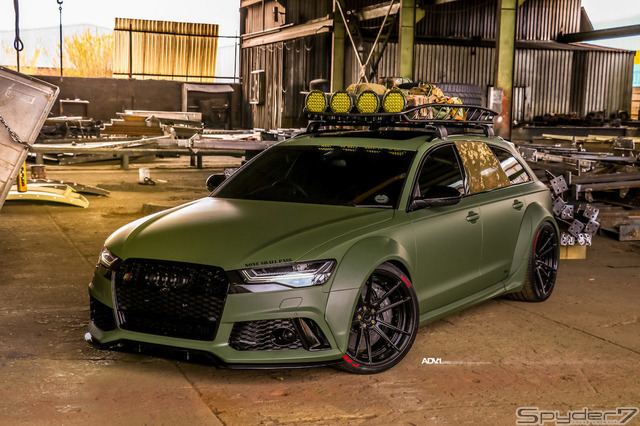 アウディ RS6 カスタムカー