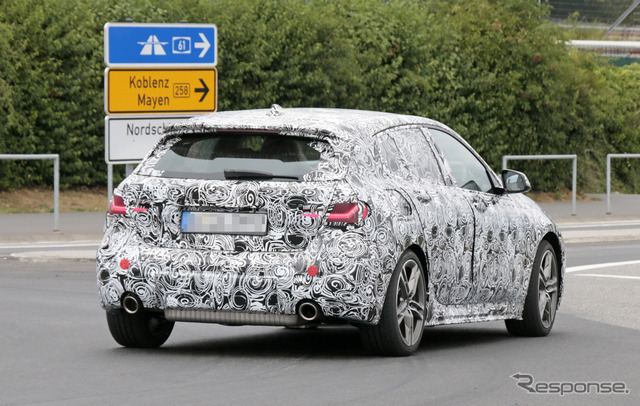 BMW 1シリーズ 次期型（M140i）スクープ写真