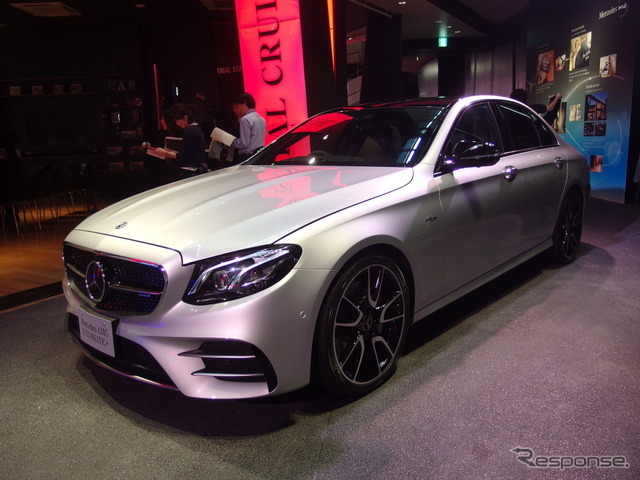 メルセデスAMG E53