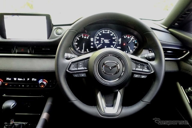 マツダ アテンザワゴン 改良新型（XD Lパッケージ）