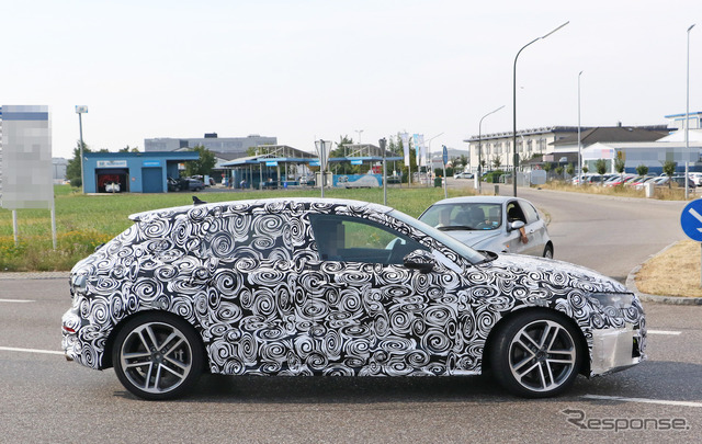 アウディ S3 次期型スクープ写真
