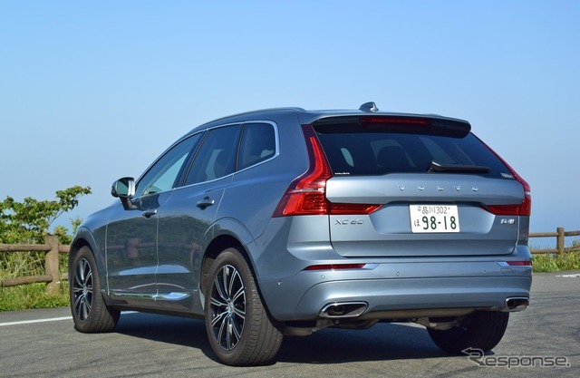 ボルボ XC60 D4 Inscription