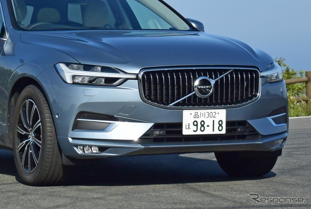 ボルボ XC60 D4 Inscription