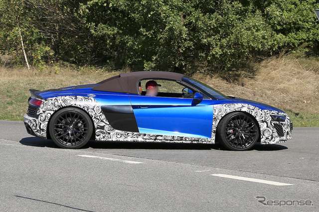 アウディ R8 GTスパイダー スクープ写真