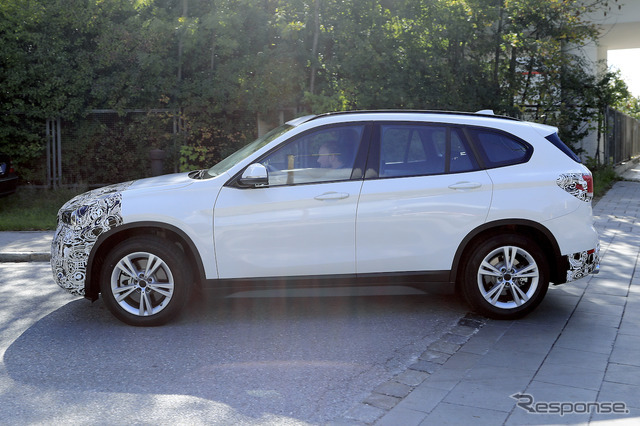 BMW X1 改良新型　スクープ写真