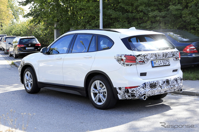 BMW X1 改良新型　スクープ写真