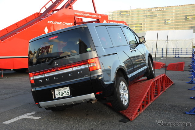 三菱デリカD：5（オフロード同乗試乗体験、東京モーターフェス2018）