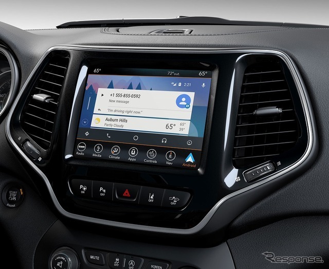 ジープ チェロキー 改良新型 Android Auto