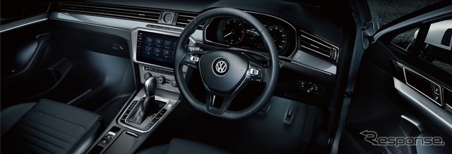 VWパサート・オールトラック TDI 4モーション アドバンス インテリアアンビエントライト シートベンチレーション（運転席/助手席）/シートヒーター（運転席/助手席）/ステアリングヒーター