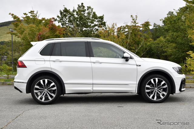 VW ティグアンTDI 4モーション R-ライン（Tiguan TDI 4MOTION R-LINE）