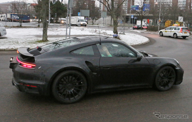 ポルシェ 911ターボ 次期型スクープ写真