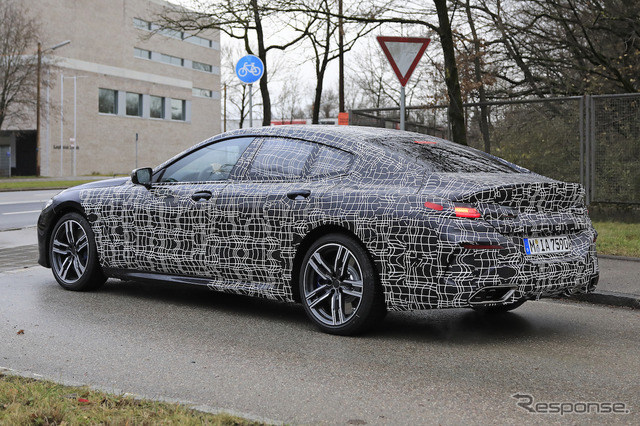 BMW 8シリーズグランクーペ「M850i」スクープ写真