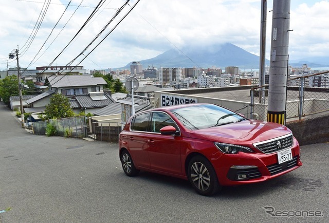 鹿児島市には高台が多く、あちこちに急坂がある。燃費には当然厳しい。