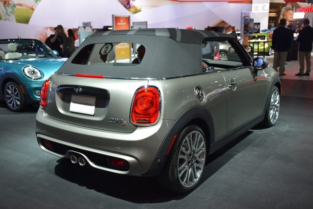 MINI クーパーS コンバーチブル（ロサンゼルスモーターショー15）