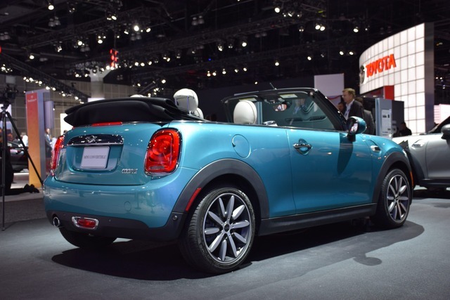 MINI クーパー コンバーチブル（ロサンゼルスモーターショー15）