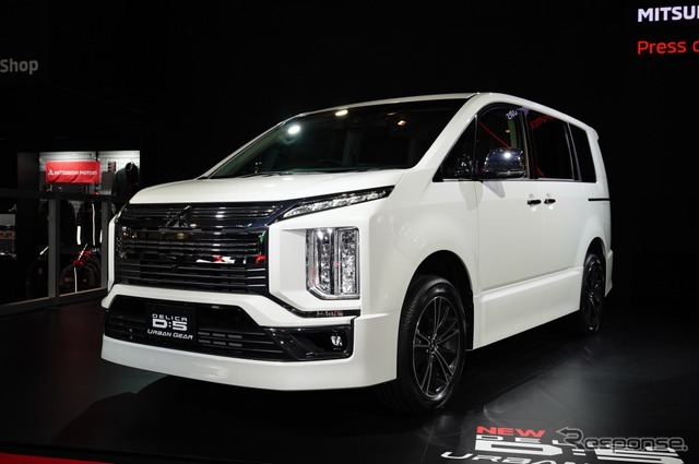 三菱デリカD：5 新型アーバンギア（東京オートサロン2019）