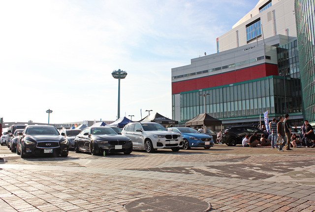 昨シーズンのイベント風景（まいど大阪 秋の車音祭）。