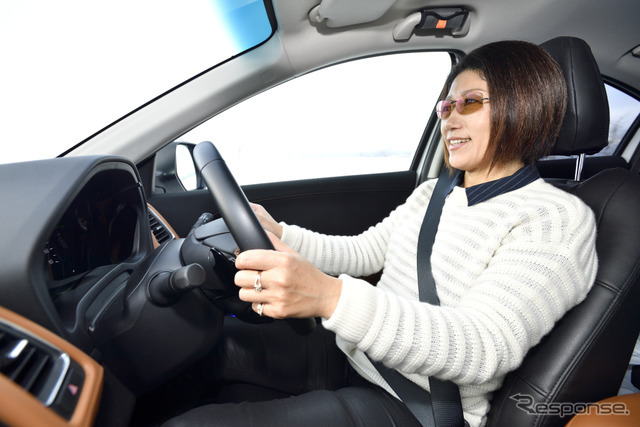 【ホンダ ヴェゼル Modulo仕様 雪上試乗】“雪道”前提ではなく、普通に運転できてしまう…佐藤久実