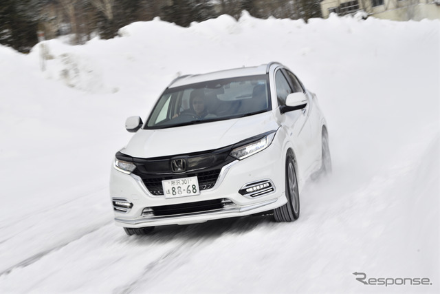 【ホンダ ヴェゼル Modulo仕様 雪上試乗】“雪道”前提ではなく、普通に運転できてしまう…佐藤久実