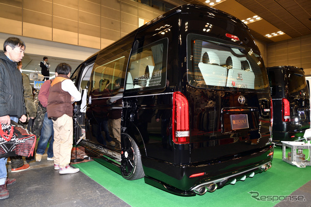 LEGANCEコンプリートカー・ファインテックツアラー（大阪オートメッセ2019）