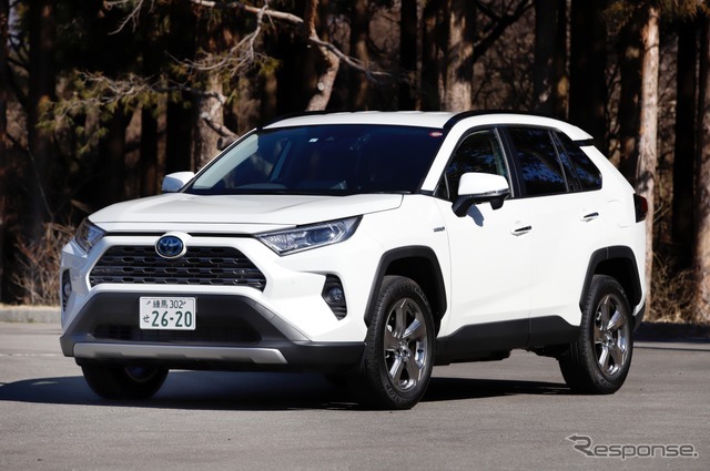 トヨタ RAV4 HYBRID G