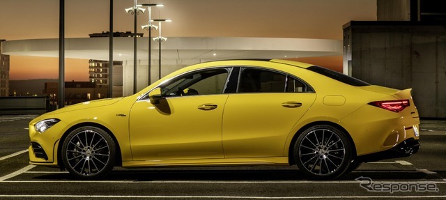 メルセデスAMG CLA 35 4MATIC