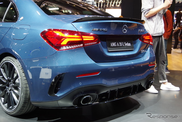 メルセデスAMG A35L 4MATICセダン（上海モーターショー2019）