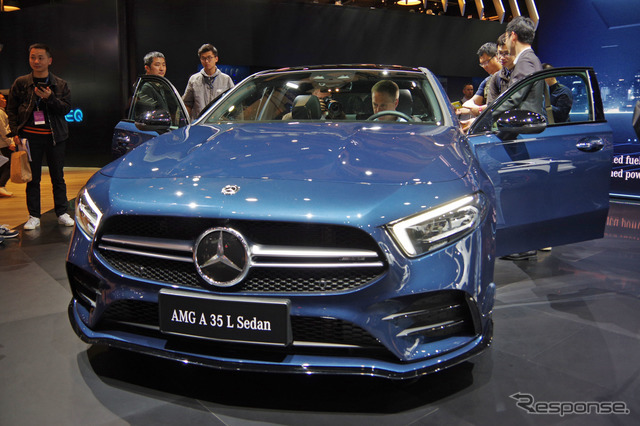 メルセデスAMG A35L 4MATICセダン（上海モーターショー2019）