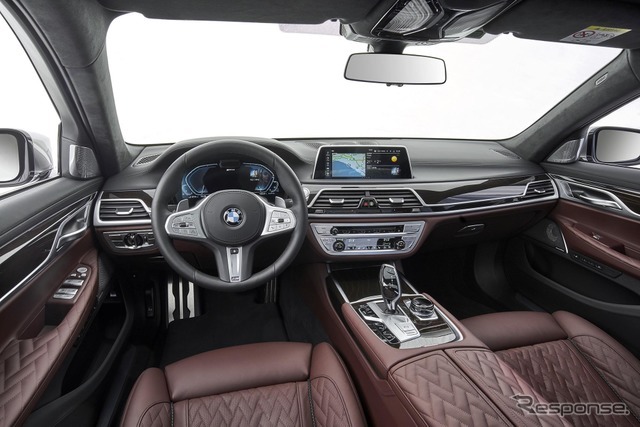 BMW 7シリーズ 新型（745Le xDrive）