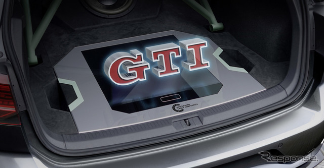 VW ゴルフ GTI オーロラ