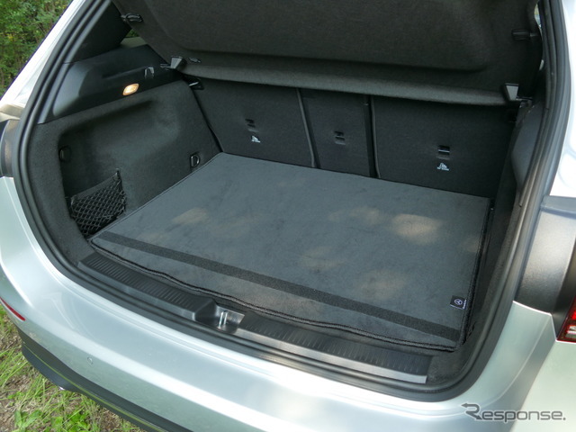 メルセデスベンツ Bクラス 新型（B180）