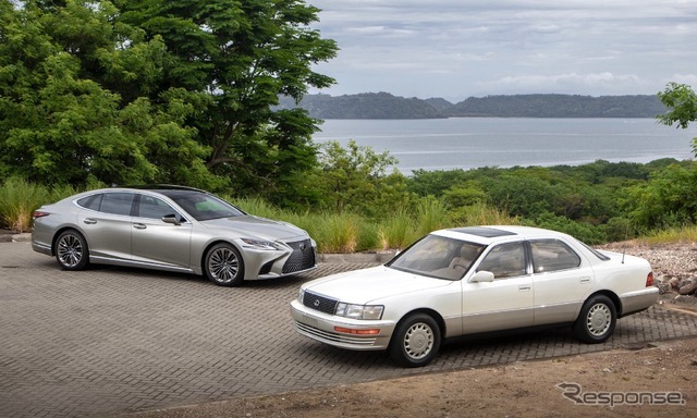1990年型LS400（白）と2019年型LS500（銀）