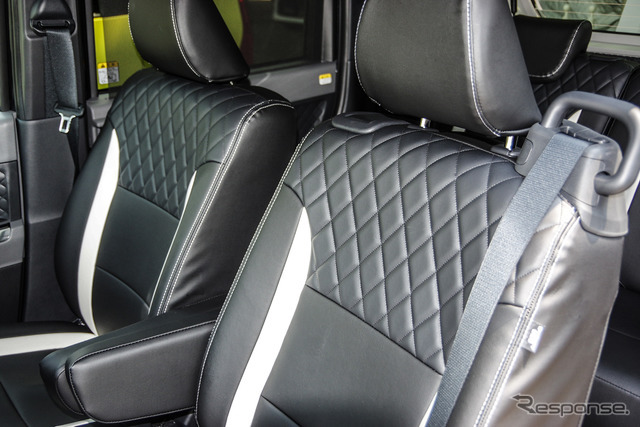 ダイハツ タントカスタム 新型（用品パッケージ装着車）