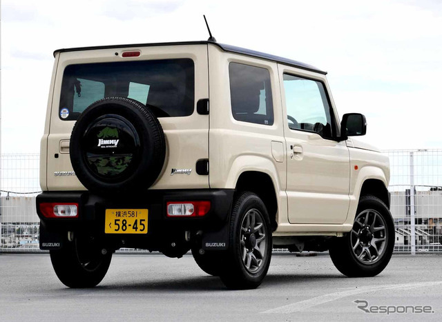 スズキ ジムニー At車 新型試乗 軽を買う ではなく 小さな4wdを買う イメージで 中村孝仁 3枚目の写真 画像 Push On Mycar Life