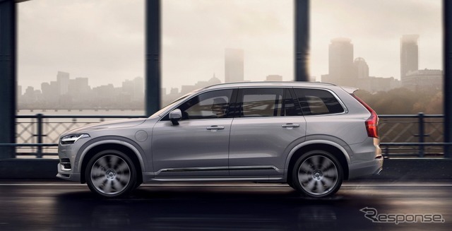 ボルボ XC90 インスクリプション T8 ツインエンジン